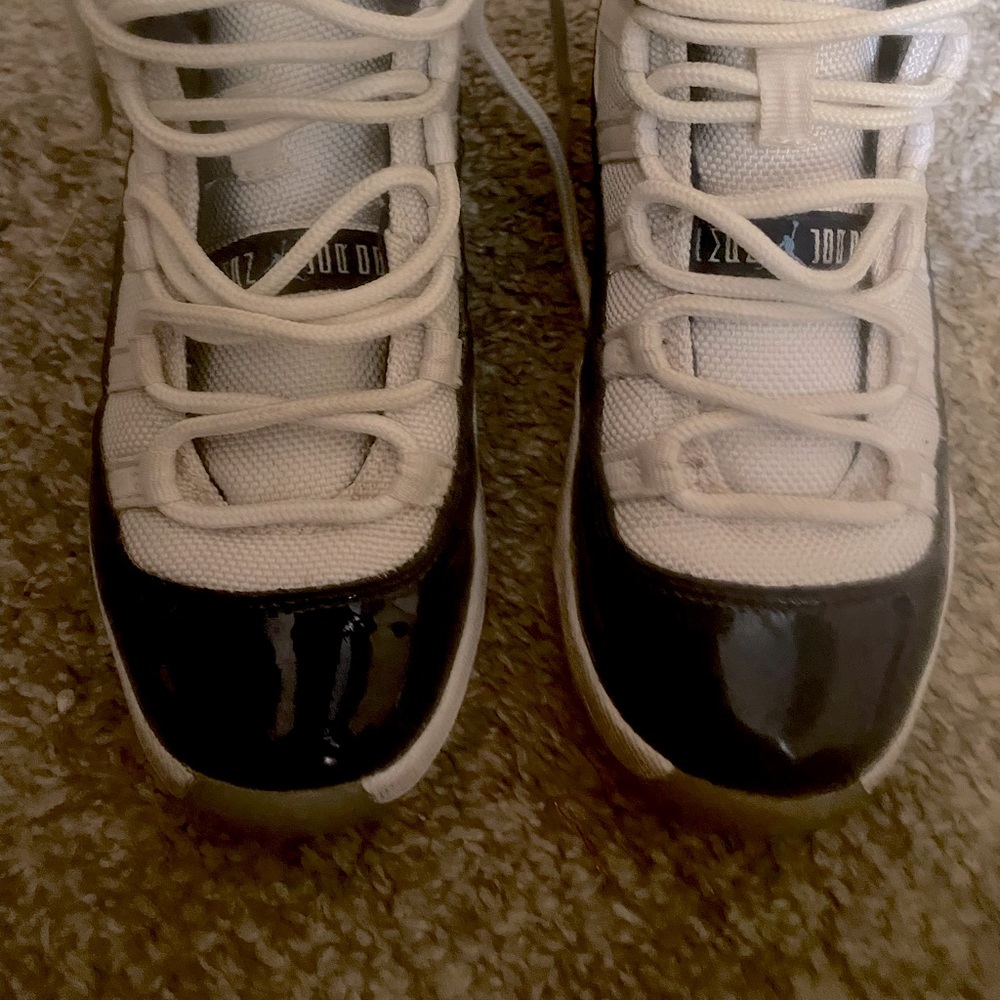 Nike Air Jordans 11 Retro youth size 1